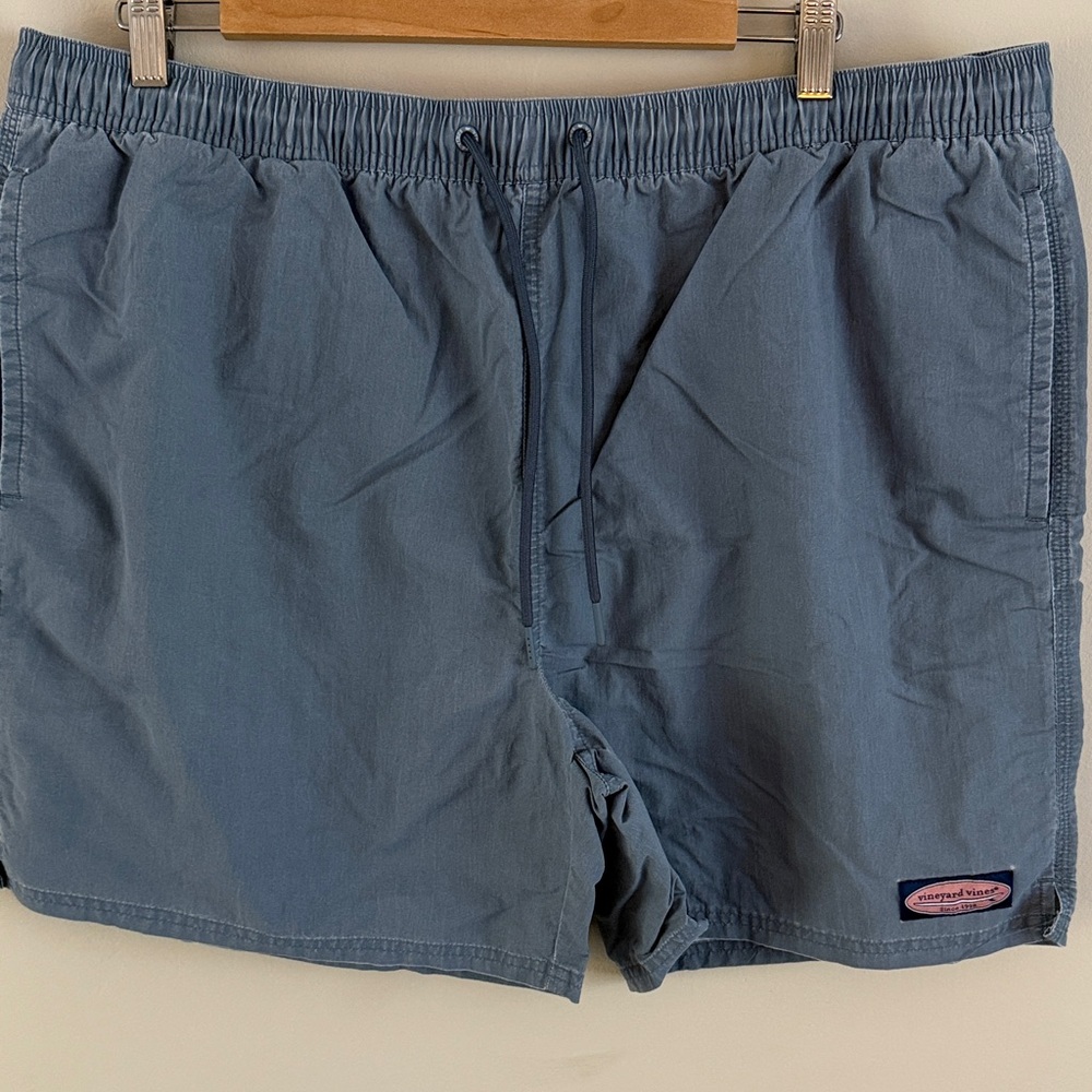 Vineyard Vines Blue Swim Trunks Men’s XL